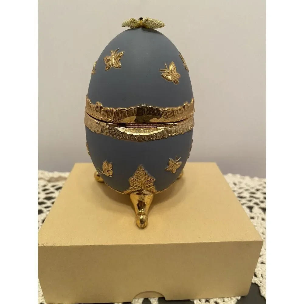 Vintage Carved Cameo Faberge Hinged Trinket Box Music Box Ring Holder Blue/Peach